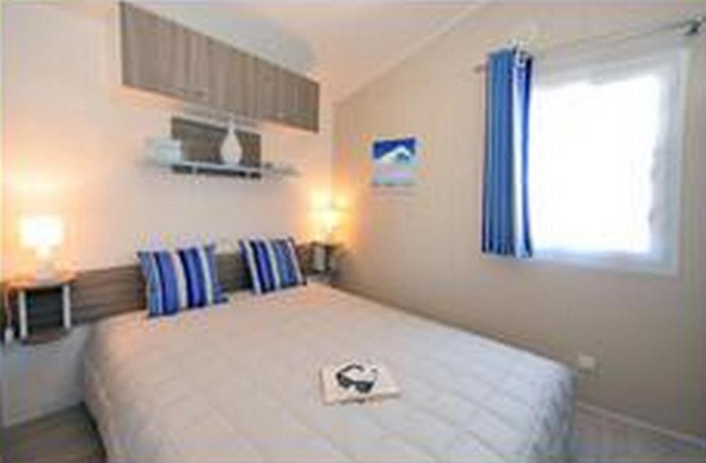Camping Au Bord De L'Aisne Guignicourt Zimmer foto